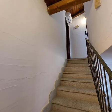 Il Sole & La Luna * Nebida