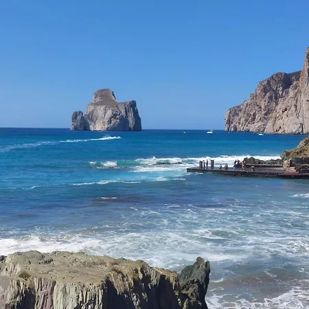 Il Sole & La Luna * Nebida